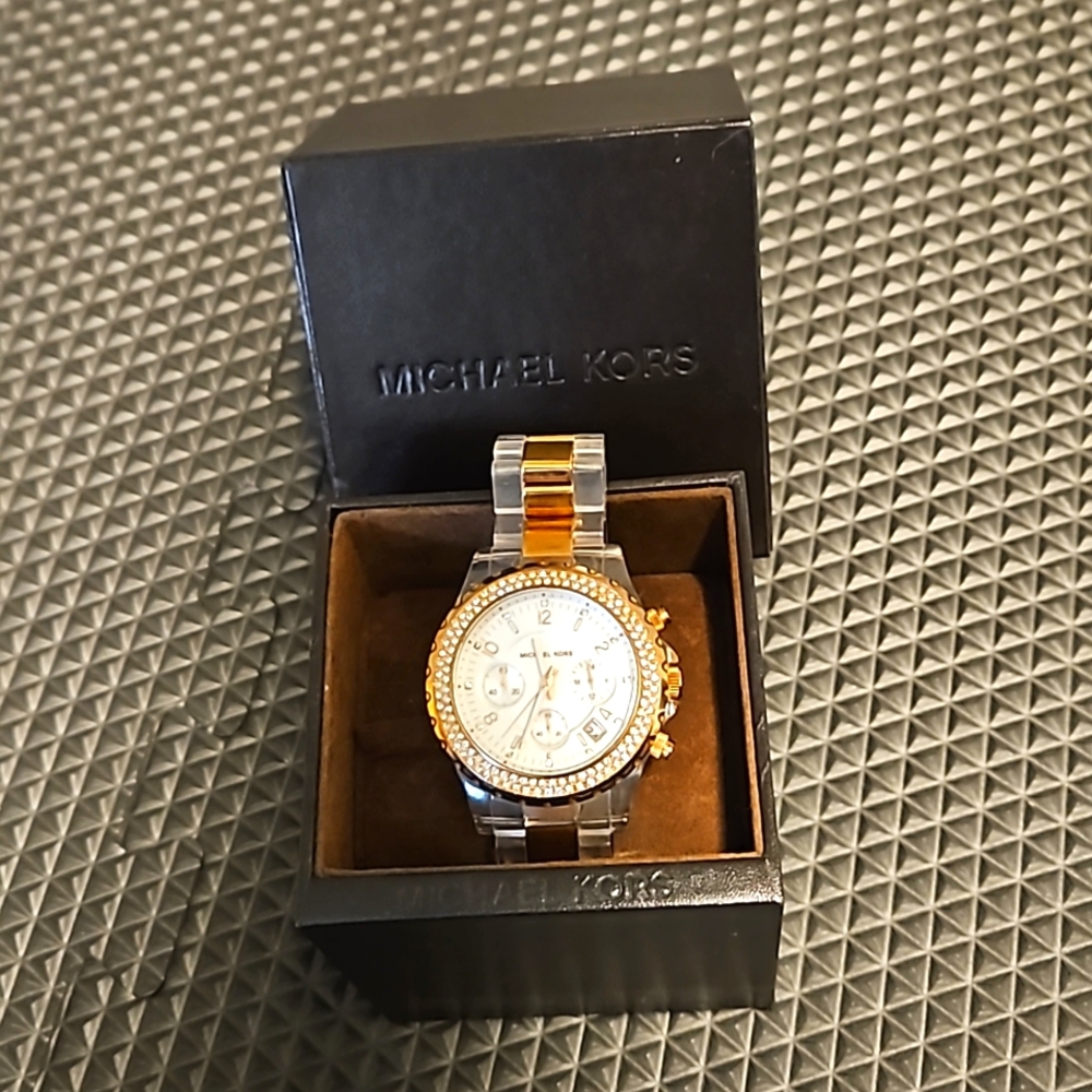 Michael Kors Women's Rose Gold and Clear Watch